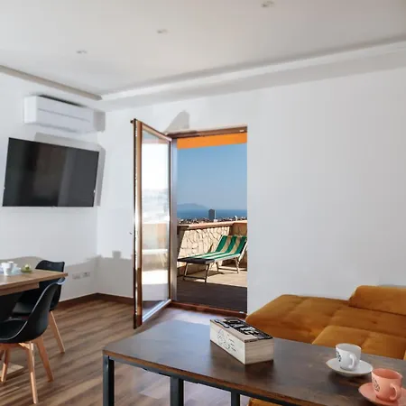 Apartment Nikita Casa Dei Limoni