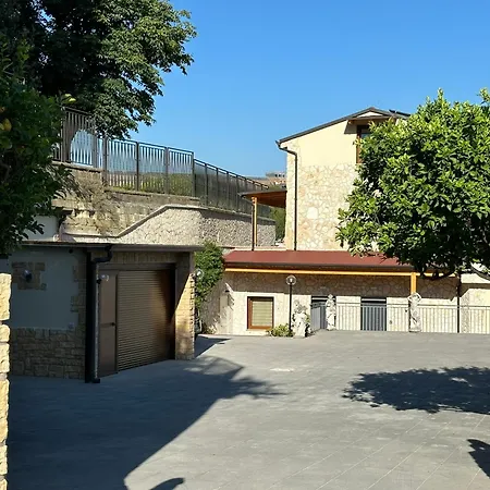 Nikita Casa Dei Limoni * Napels