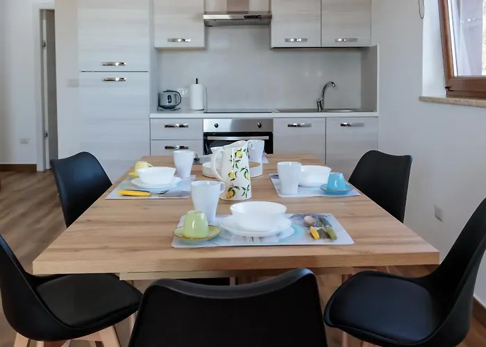Nikita Casa Dei Limoni *